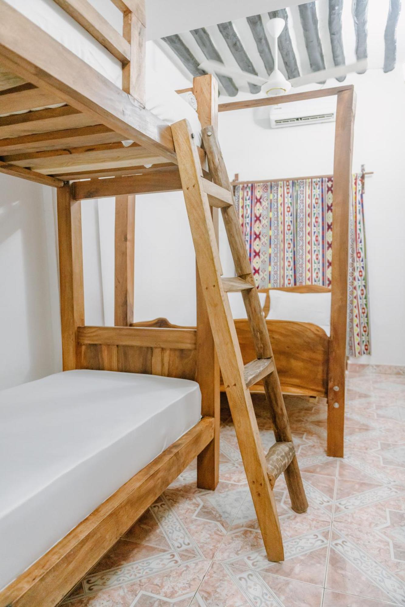 Shoki Shoki Guest House Zanzibar Ngoại thất bức ảnh